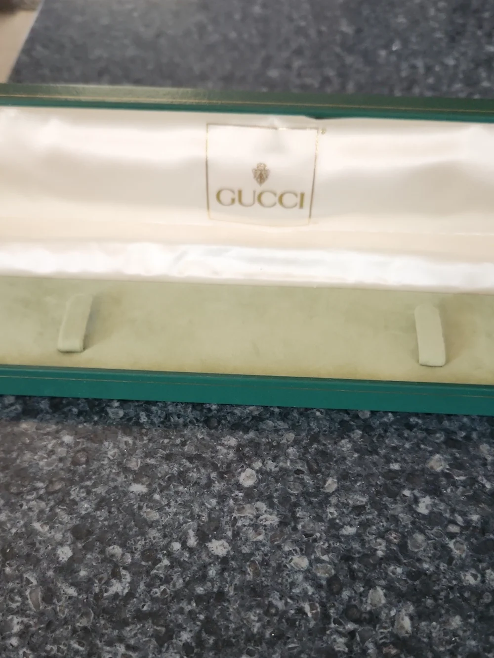 Gucci elegant two